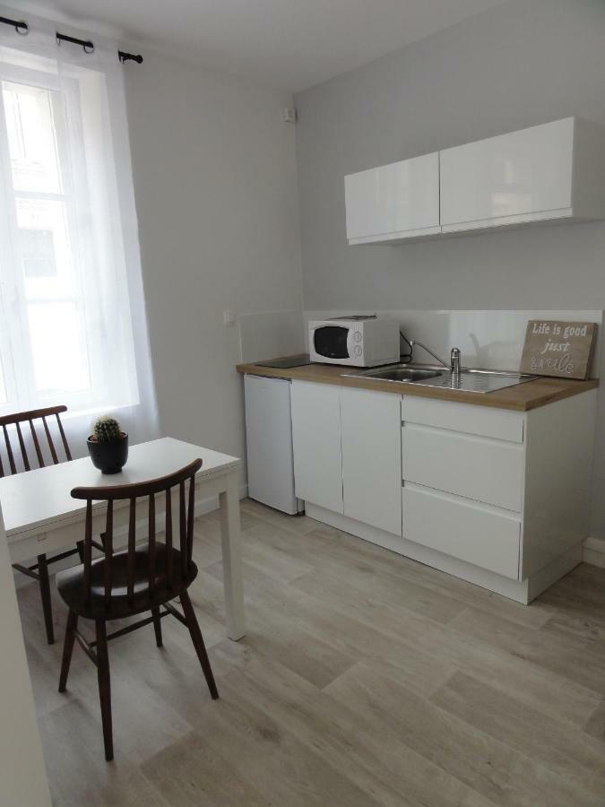 Ferienwohnung L'Eau Reine Saumur Exterior foto